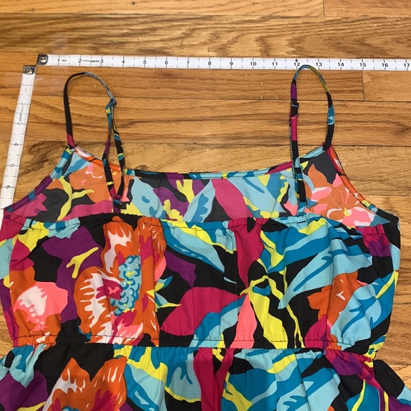 Bold, bright, fun spaghetti strap dress - Picture 9 of 9